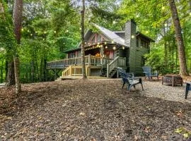 Downward Dog Lodge - Hot Tub, Pool Table, Fireplace, Yoga Den