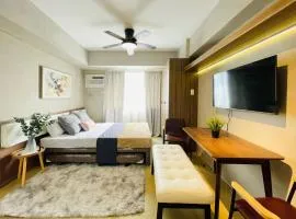 V2 Relaxing Studio Escape