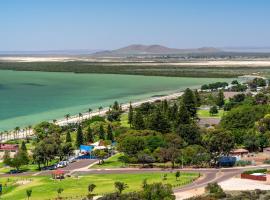The Beach Hotel Whyalla，位于怀阿拉的酒店