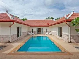 Beautiful 5 Bedroom Luxury Pool Villa in Pattaya