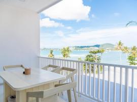Beachfront Luxury Apartment 32，位于苏梅岛的酒店