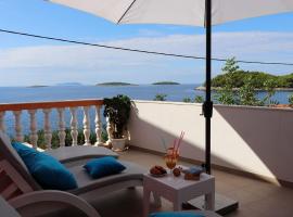 Holiday Home Adriatic View-Five Bedroom Holiday Home with Pool and Sea View，位于布拉托的酒店