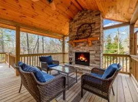 Bucks Bear Lodge - Fireplaces Wooded Views