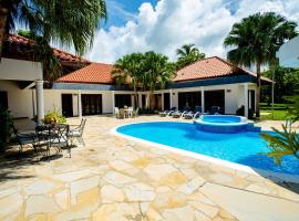 Luxury Villa Casa De Campo，位于拉罗马纳国际机场 - LRM附近的酒店