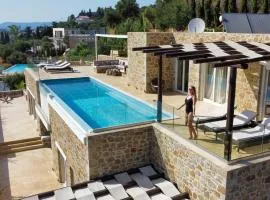 Luxury Villa Gialova Pylos with Private Pool