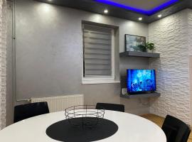 Crystal Apartman Obrenovac，位于Obrenovac的酒店