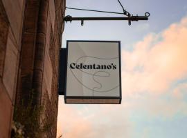 Celentano's Restaurant with Rooms，位于格拉斯哥的酒店