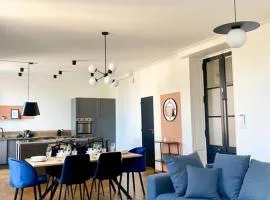 Au pied de la Cathédrale de Bourges