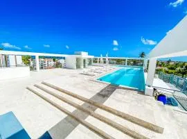 DUCASSI SUITES STUDIOS Vacation HOTEL - Bavaro beach CLUB - WIFI - PARKING