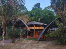 Pousada CCPC Cotijuba，位于Outeiro的酒店