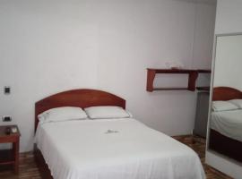 Hotel el cristal，位于Muzo的酒店