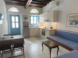 Neoclassical apartment, Central Chora Andros