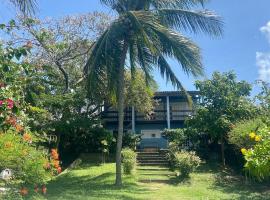 Marina do Baobá - casa a beira mar，位于Ponta do Funil的酒店