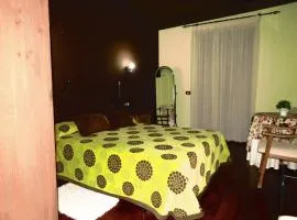 萨尔瓦多林孔德尔比利亚尔酒店