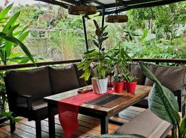 Brookfarm Cottage，位于Irosin的酒店