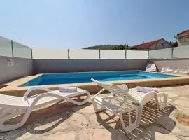 Villa Ivana - Three-Bedroom Villa with Private Pool