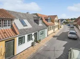 Cozy Home In Faaborg With Kitchen