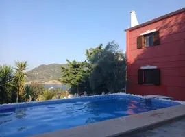 Villa Aspalathus Red, Pool and Panoramic Views to fulfil your Aegean memories