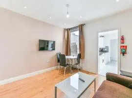 Amazing 4 bed house in Kingston