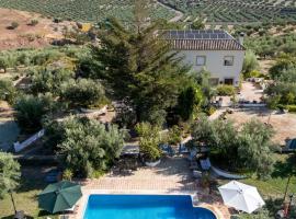 生态农场及卡提基罗酒店，位于卢克的酒店