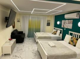 Hotel Restaurante Cryno，位于La Alianza的酒店