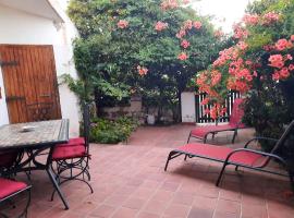 Villetta a 150 mt dalla spiaggia，位于拉契亚的酒店