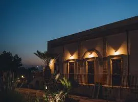 Villa Gravis Hotel Restaurant Cocktail Bar