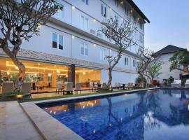 Mars City Hotel，位于登巴萨的酒店