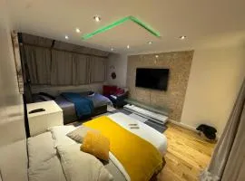 Cozy rooms near Central London