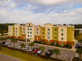 Candlewood Suites - Panama City Beach Pier Park, an IHG Hotel，位于巴拿马城海滩的酒店