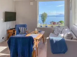 Gorgeous Home In Fiksdal With Wifi