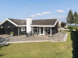 3 Bedroom Awesome Home In Broager