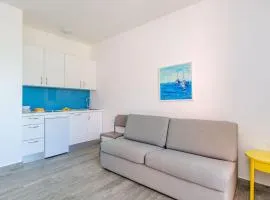 Apartments Villa Lukas - ''No 4'' One-Bedroom Apartment with Balcony and Sea View
