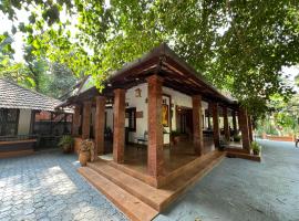 WillowHut Homestay，位于Chekadi的酒店