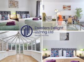 Stylish 3 bedroom House In Grt Gregorie Basildon & Essex - Free Wifi, Parking, Dedicated Office & Private Garden，位于巴塞尔顿的酒店