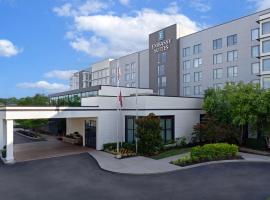 Embassy Suites by Hilton Knoxville West，位于诺克斯维尔的酒店