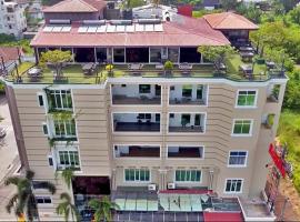 Sasha Transit Hotel，位于卡图纳耶克的酒店