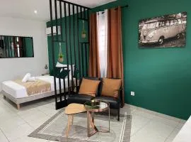 Les Quatre Ambiances - Studios