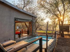 Foxy Crocodile Bush Lodge & Kruger Safari's - No Loadshedding，位于玛洛斯帕克的酒店