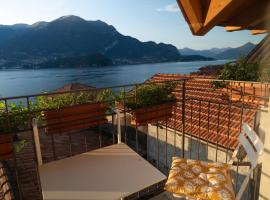 Lakeview Jonny house on the roofs，位于莱泽诺的酒店