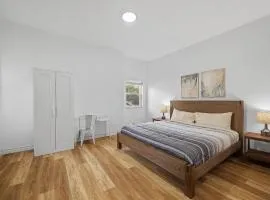 Bloomfield, Shadyside !A Modern and Bright Private Bedroom with Shared Bathroom