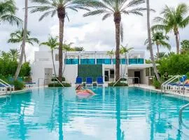 Tideline Palm Beach Ocean Resort and Spa