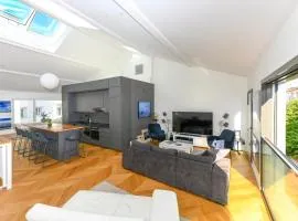 Duplex neuf et très lumineux en plein centre ville