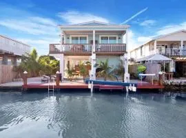 Ocean Breeze Oasis with great boating access