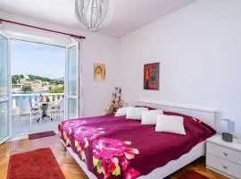 Apartments & Rooms Mara & Petrunjela - Studio Apartment with Balcony and Sea View