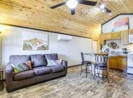 Charming Cabin Near Great Smoky Mountains!
