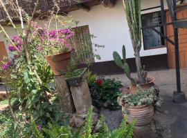 Hotel Casa Leoncio，位于Lamay的酒店