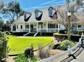Pinkies Place-Hot Tub-Sleeps 11-Pet Friendly