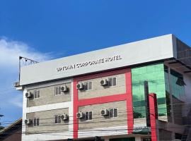 Uptown Corporate Hotel，位于Tandag的酒店