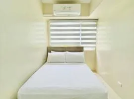 Y2 Pool & Garden Bliss